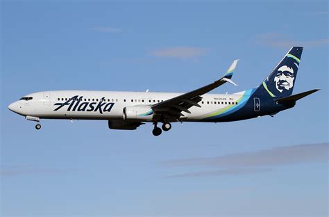 boeing 737-900 alaska airlines